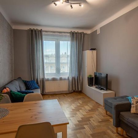 Apartament Eliza วอร์ซอ ภายนอก รูปภาพ