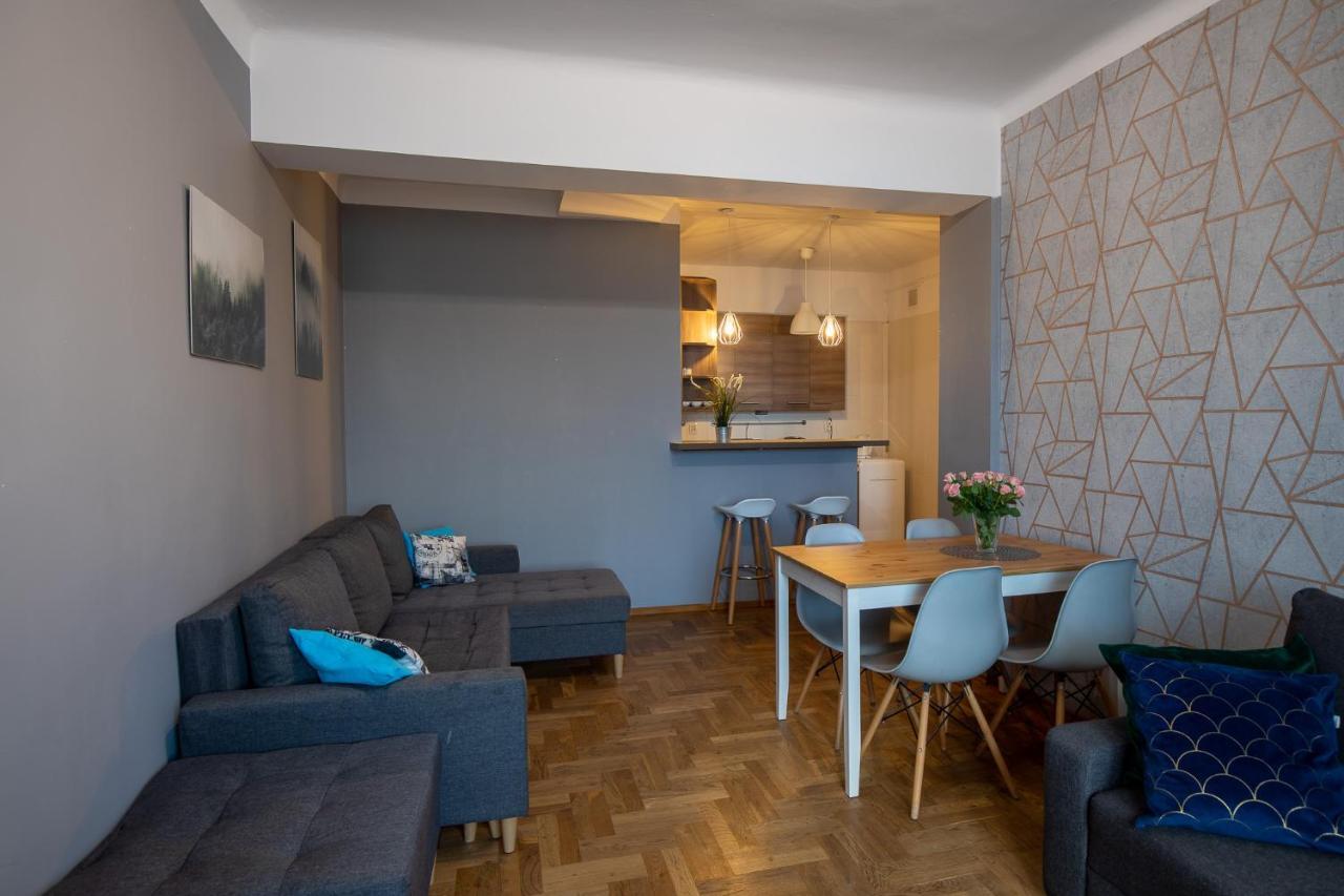 Apartament Eliza วอร์ซอ ภายนอก รูปภาพ